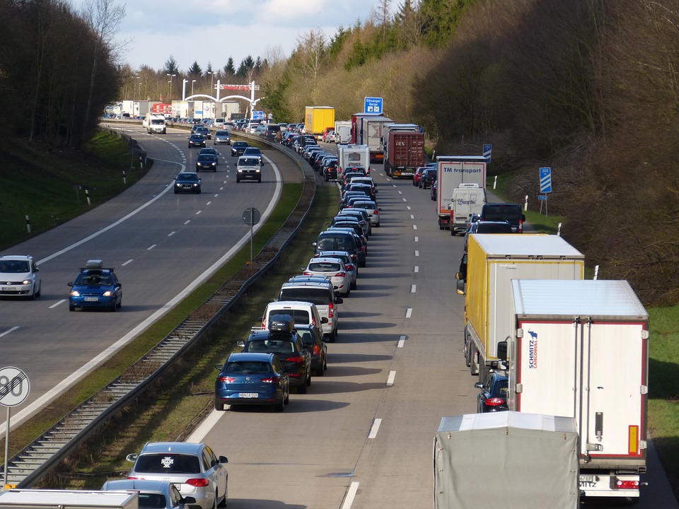 Rząd będzie monitorował kierowców – koniec szarej strefy?